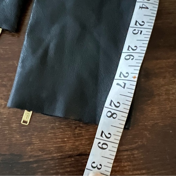 Commando Perfect Control Faux Leather Zip Leggings Size Medium NWT Black Control - Picture 8 of 15